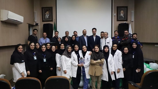 پرتو عشق به احمد 